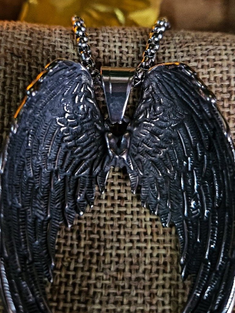 The Armored Kingdom Silver Guardian Wings of Glory Necklace - Wing Design - Stainless Steel product image (5)