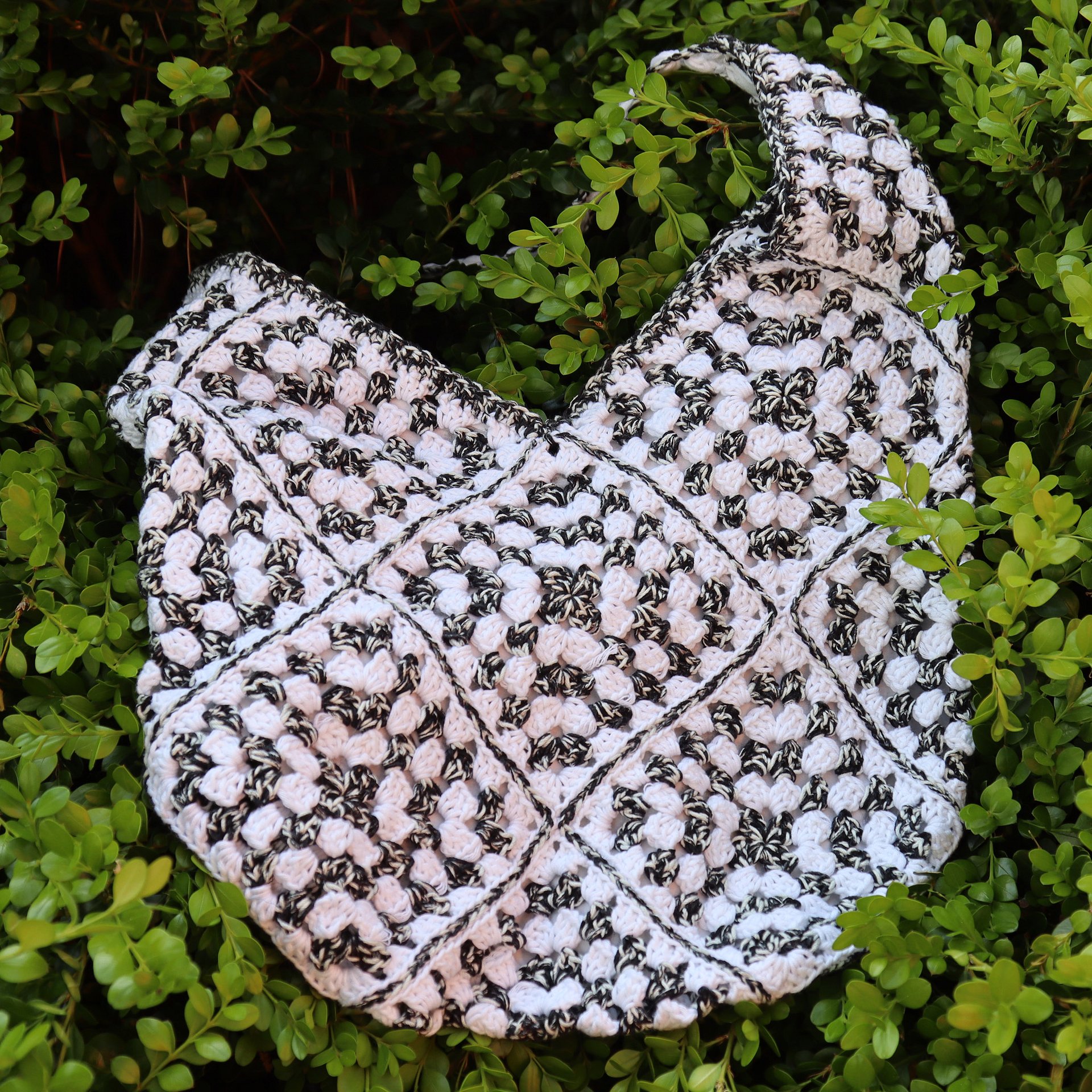 Black and White Oversized Crochet Tote - Handmade and One of a Kind product image (2)