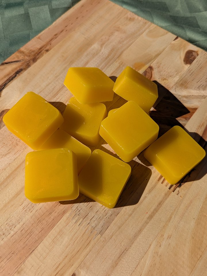 Pure All-Natural Beeswax product image (2)