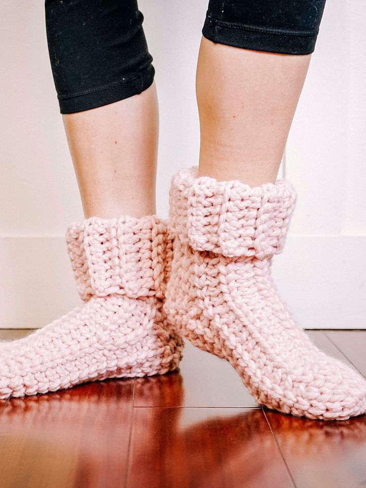 Bulky Crochet Slipper Socks product image (2)