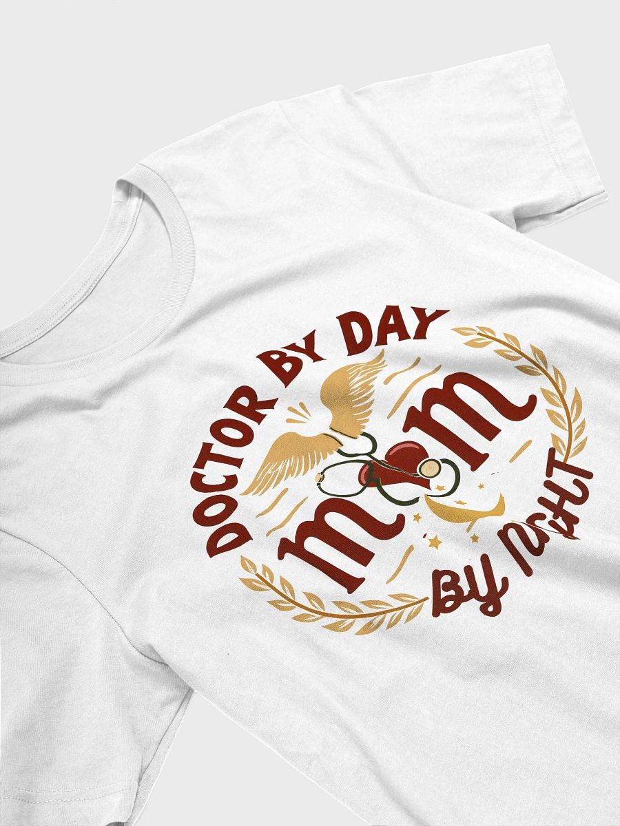 Heartfelt Doctor Mom T-Shirt product image (32)