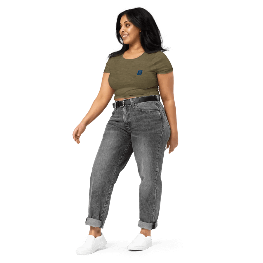 W&R Modern Fit Crop Tee product image (2)