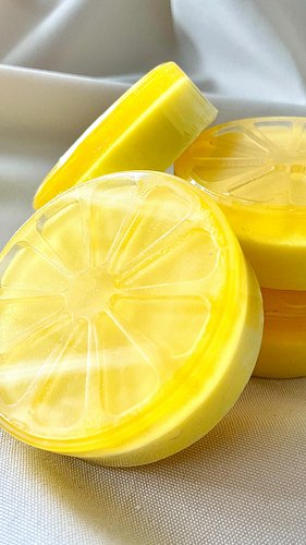 Každá vaše objednávka pro mě znamená velkou podporu, radost s vděčnost! 

Vytvářím jen docela malý a bezvýznamný produkt, pře...