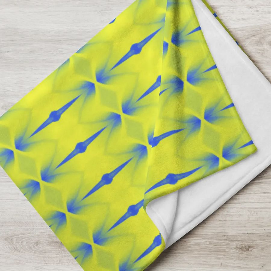 Pretty Swirls Throw Blanket product image (5)