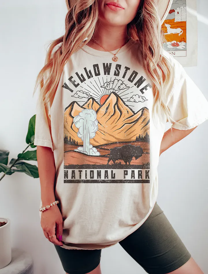 Yellowstone National Park, Wyoming Tee | Retro-Style Grunge Western T-Shirt for Travel and Road Trips product image (10)