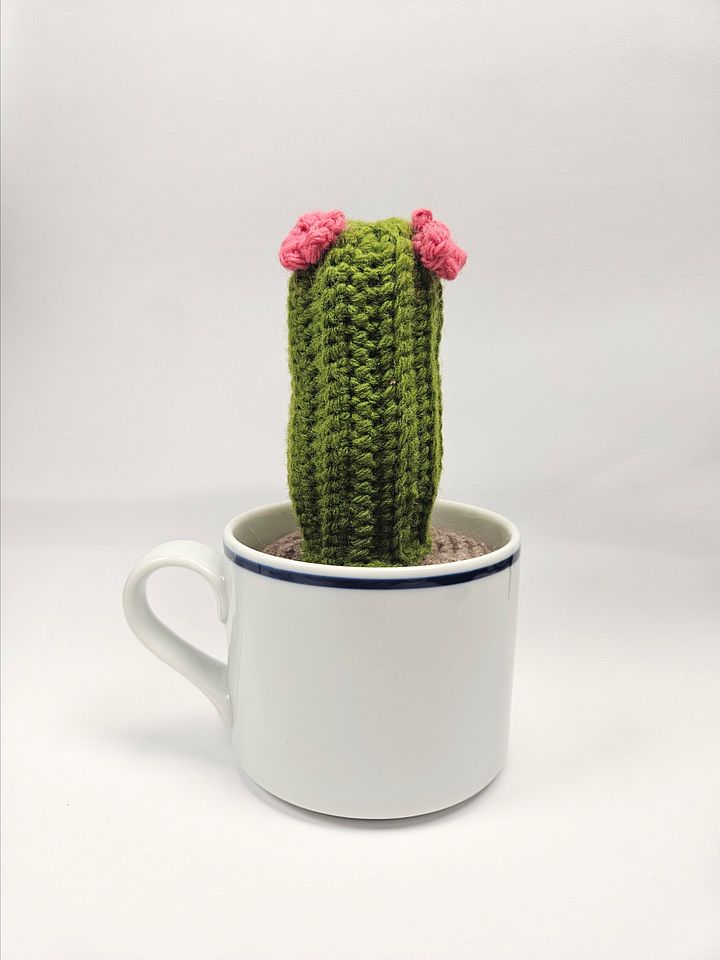 Straight Cactus product image (1)