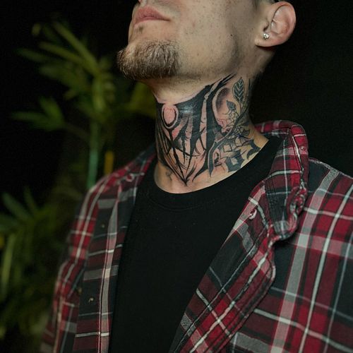 Absolute monster for sitting through a cruel gothic throat tat! Typically a throat tattoo can take up to four or more hours (...