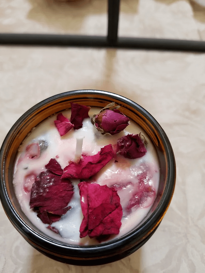 Hanahaki Candle (Fiction Tropes Candles) product image (2)