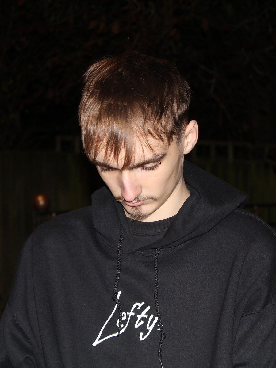 Lefty. "EXPLORE GRAPHIC HOODIE" product image (5)