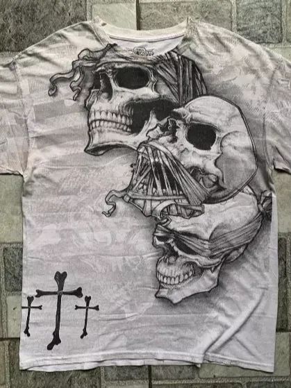 Rare MMA ELITE White Skulls Cross Short Sleeve Y2K T-shirt NWT product image (2)