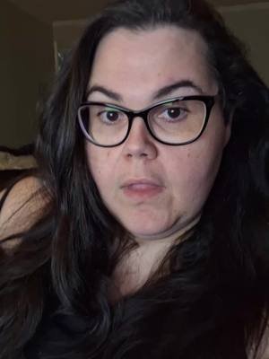 Please let me tell you how great you look because I will shout louder than the assholes every time. It takes FIVE positive compliments to undo ONE negative one. If you have comments turned off, I can't do the work, honey. Be nice today. Be brave today. #fyp #plussize #mentalhealth #positivity #girlsgirl 