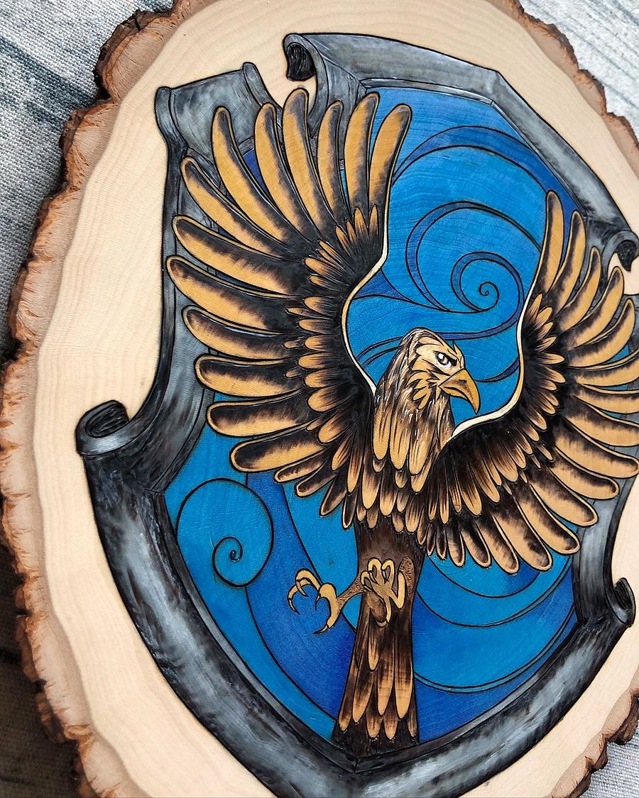 Ravenclaw Hogwarts House Crest product image (3)