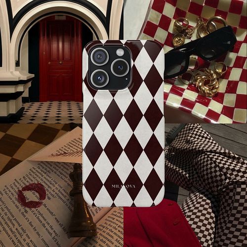 Ready to Own the Moment? We are officially live🎀

#milanovaofficial #ownthemoment #iphonecases #classy #style