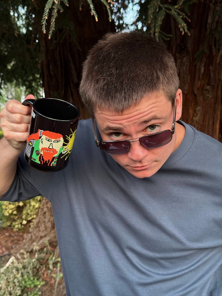 MINI BREACH MUG product image (2)