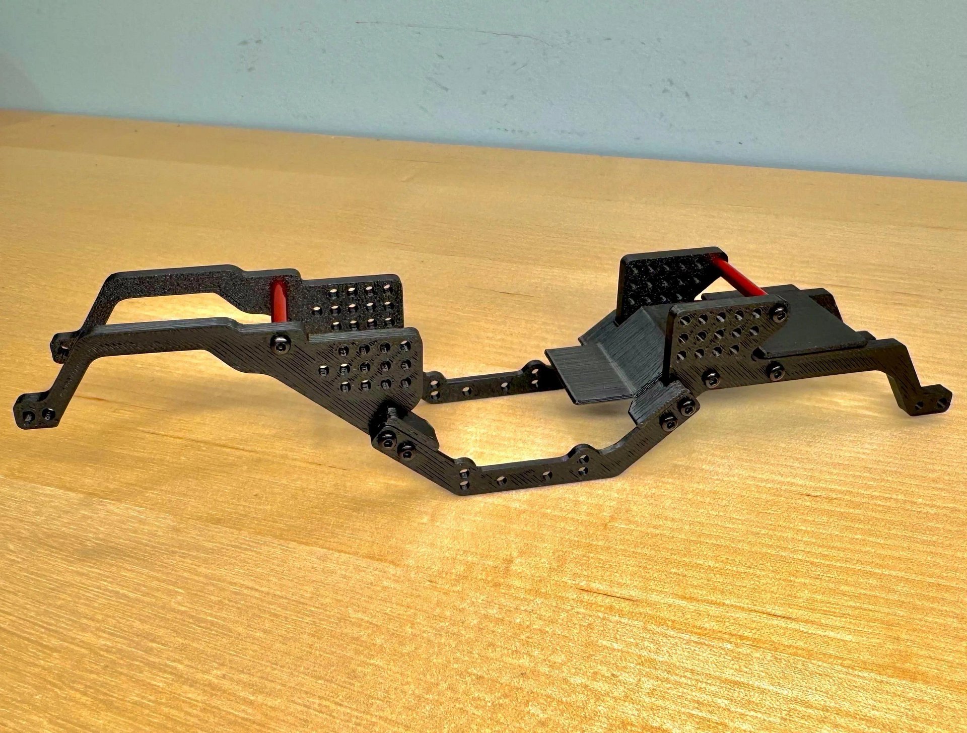 V3 LCG Chassis for the Redcat A18 product image (5)