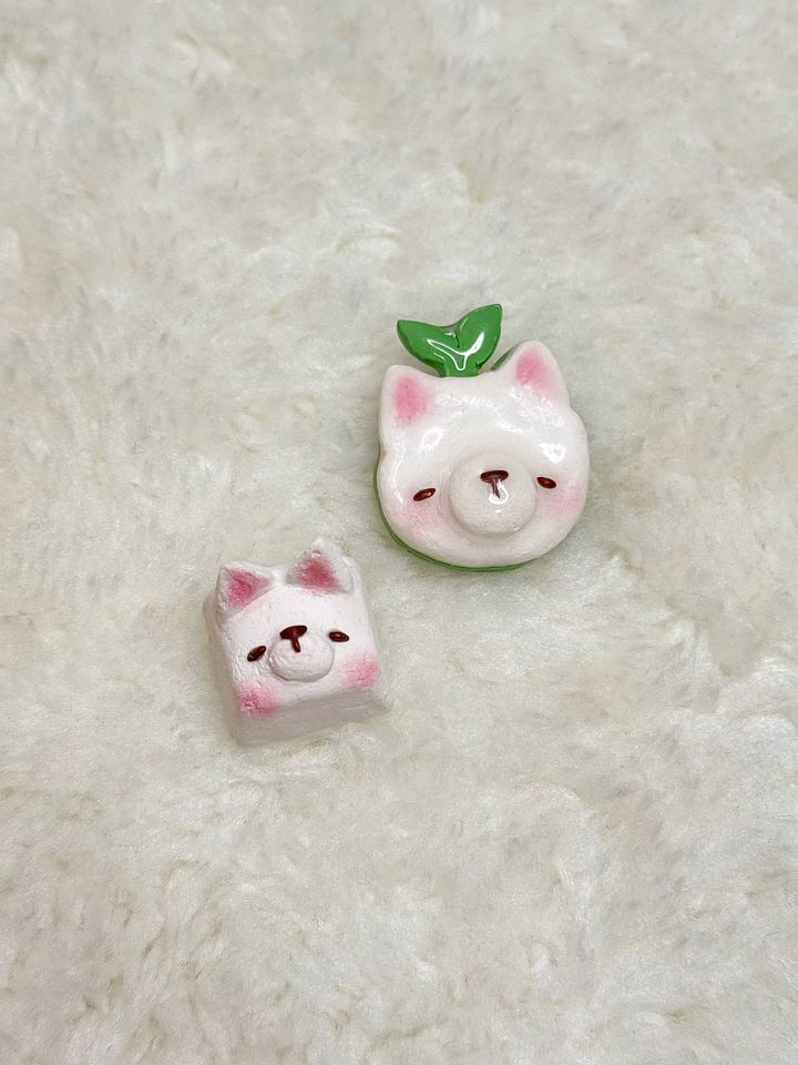 Samoyed Keycap and Pin Set product image (1)