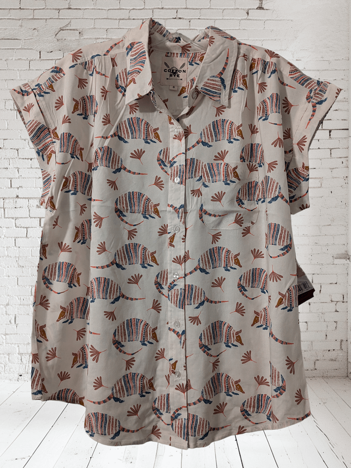 S Colorful Armadillos Button Up Short-Sleeve Shirt with Collar product image (1)