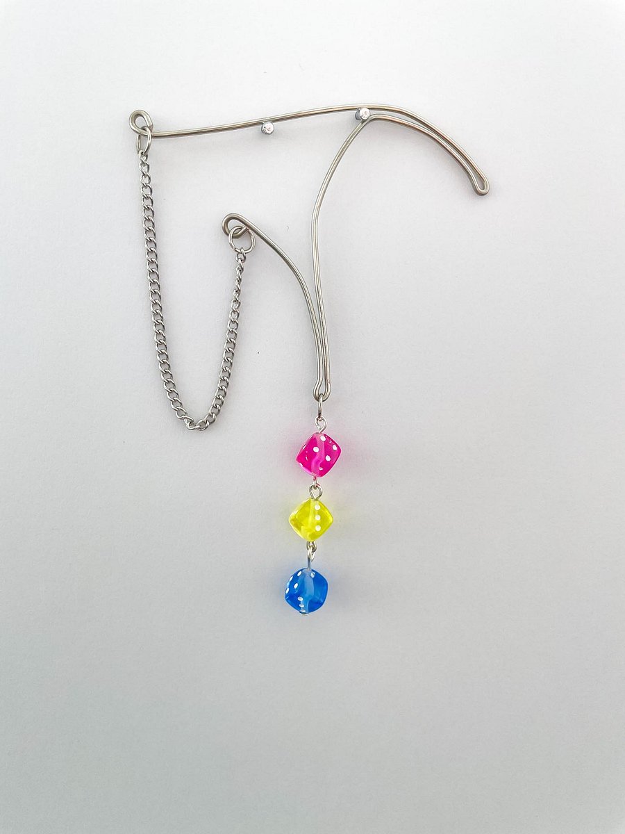 Ear Flourish - Dice 09 product image (1)