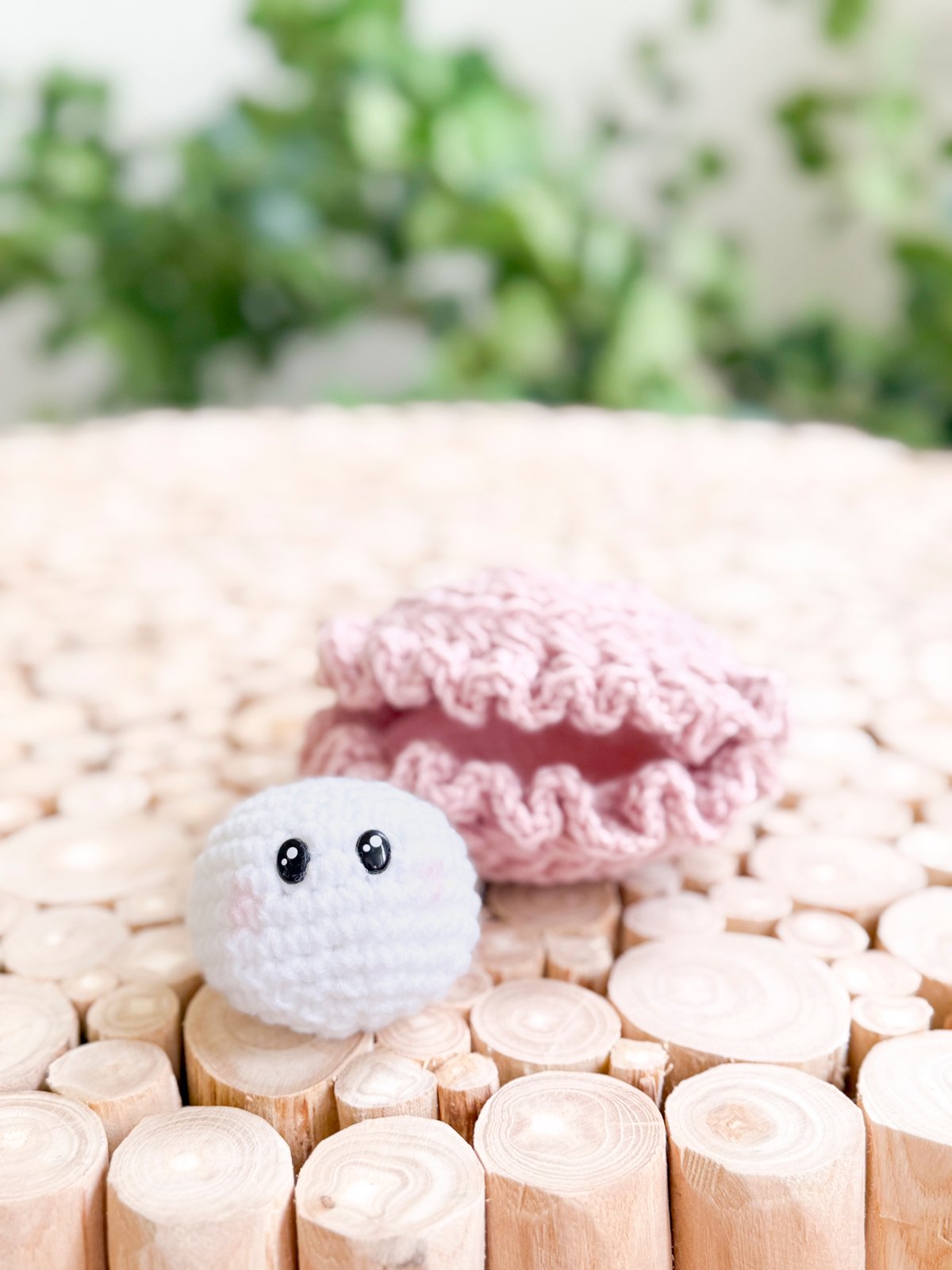 How to Crochet an Clam | No-Sew Amigurumi with Wheat Stitch product image (5)