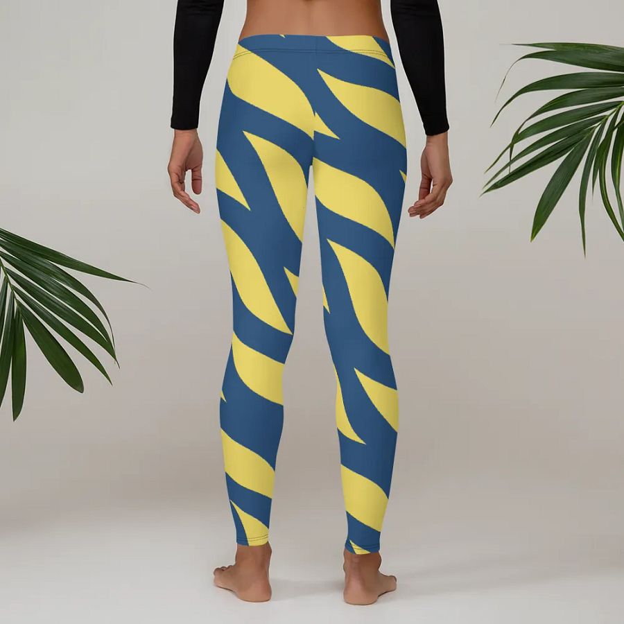Waveform Elegance Leggings product image (4)