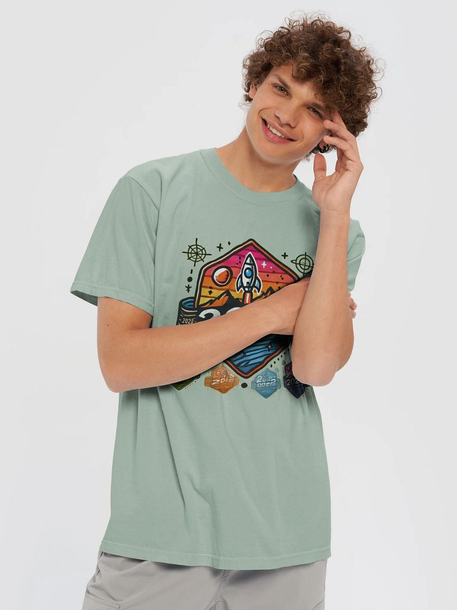 2025 Year of Adventure Illustrated Badge T-Shirt product image (21)