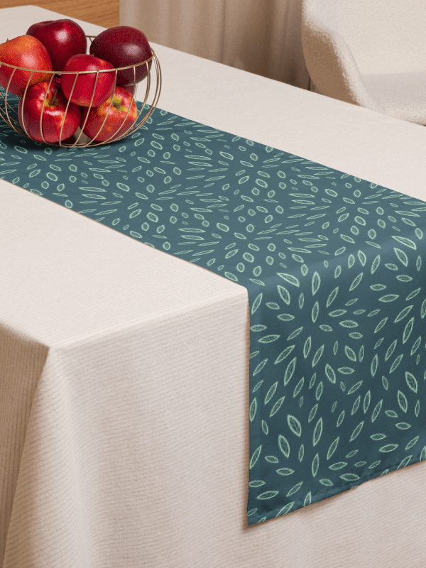 Echo Leaf – Durable Polyester Table Runner product image (2)
