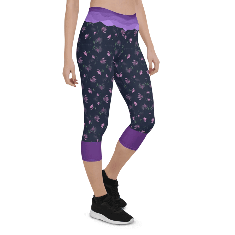 Lavender Floral whisper Capri Leggings product image (7)