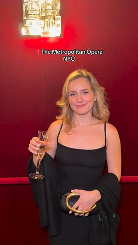 pinch me, this life is grand when you decide to chase that silly dream ❤️ @metopera ❤️ #opera #metropolitanopera #nyc #theatr...