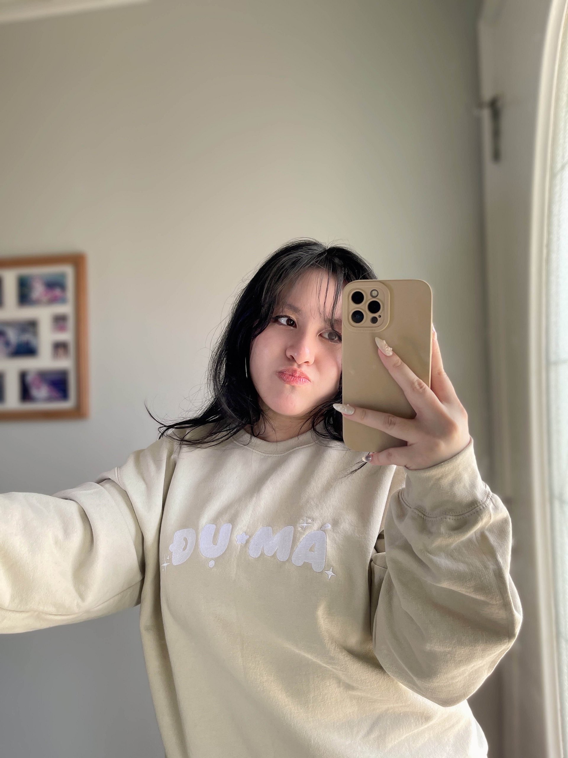 Du Ma Crewneck Sweatshirt product image (1)