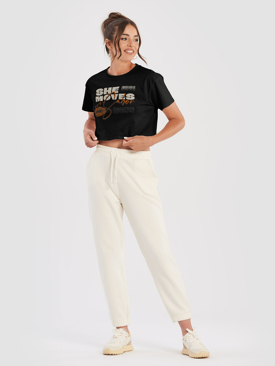 SHE MOVES con sabor Crop Top product image (5)
