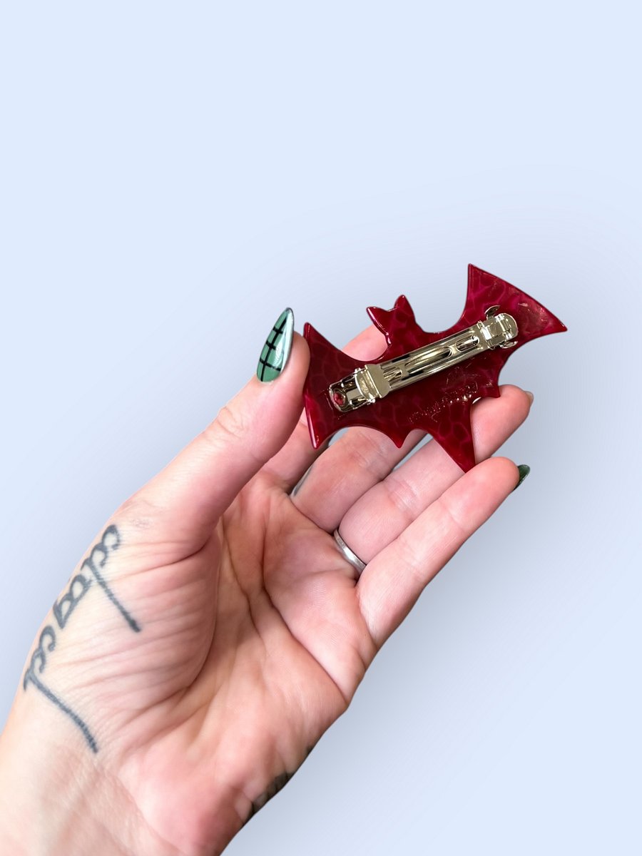 Thorns Necklace Hair Clip product image (2)
