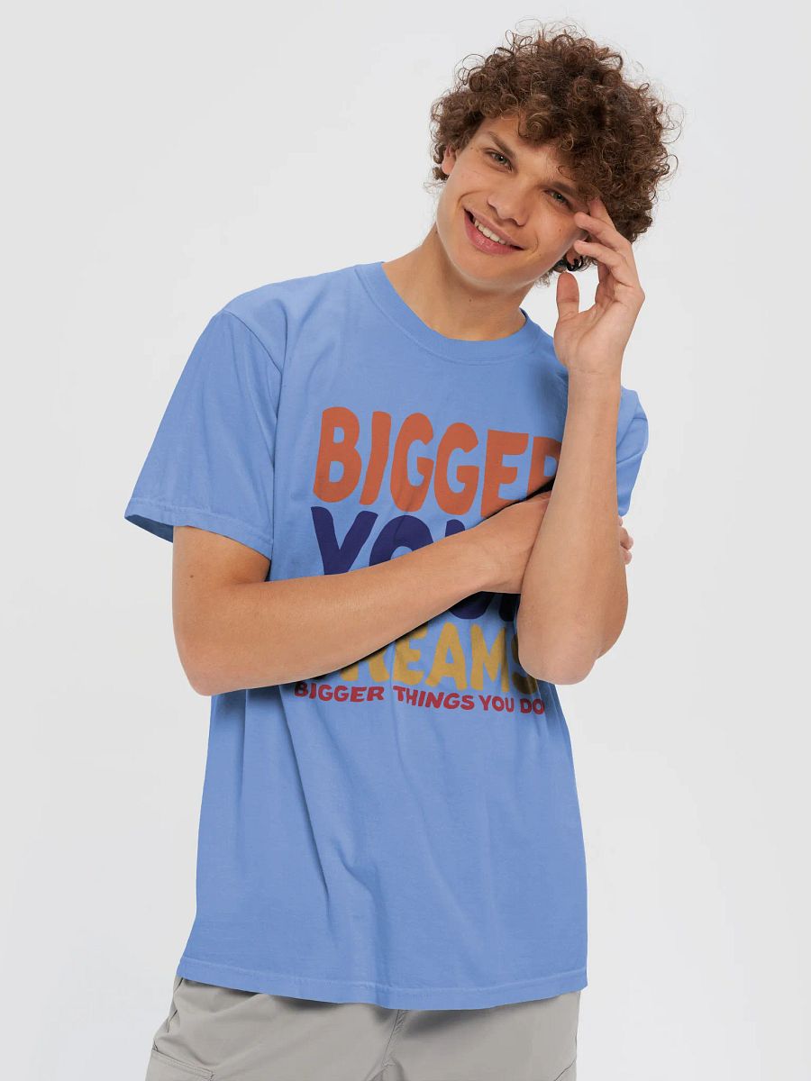 Dream Bigger Graphic Tee product image (21)