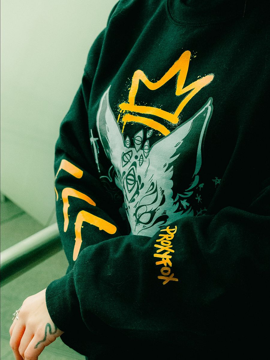 Heavy is the Crown - Sweatshirt product image (2)