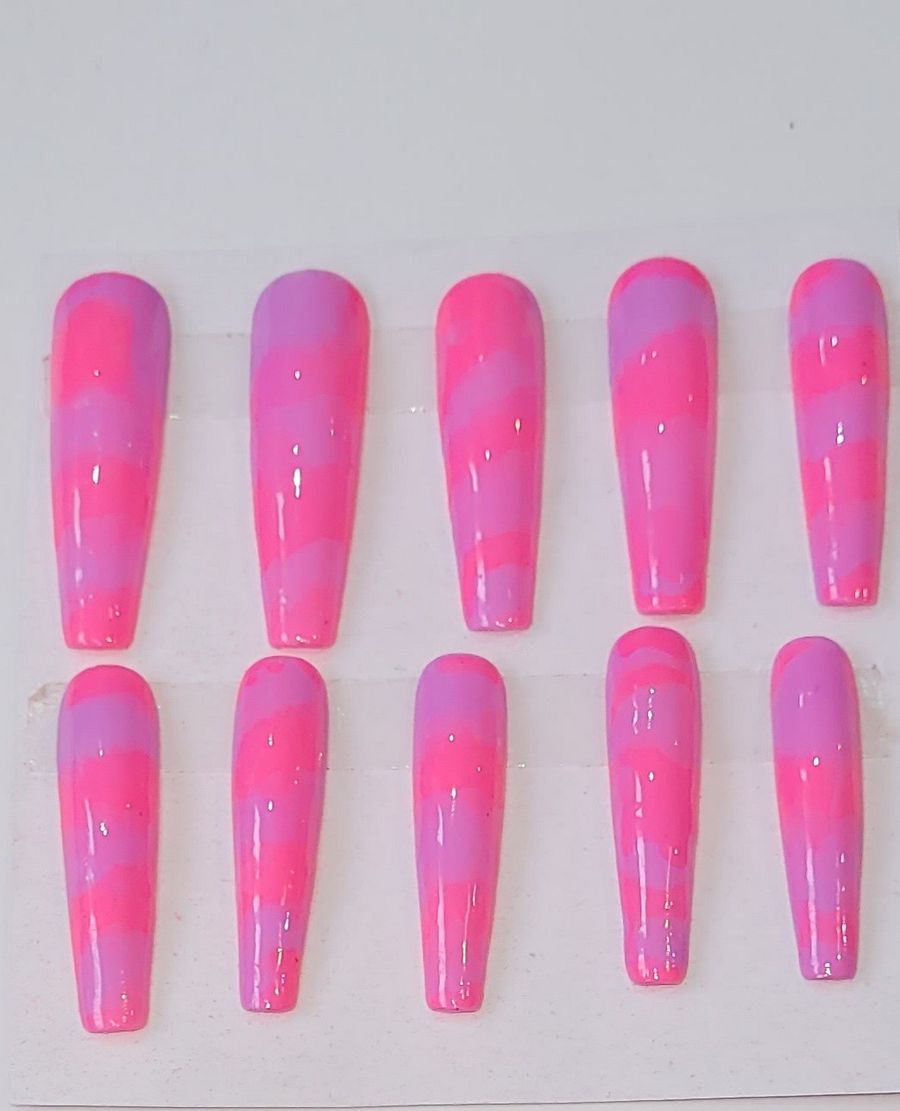 Pink/Purple Nail Set product image (1)