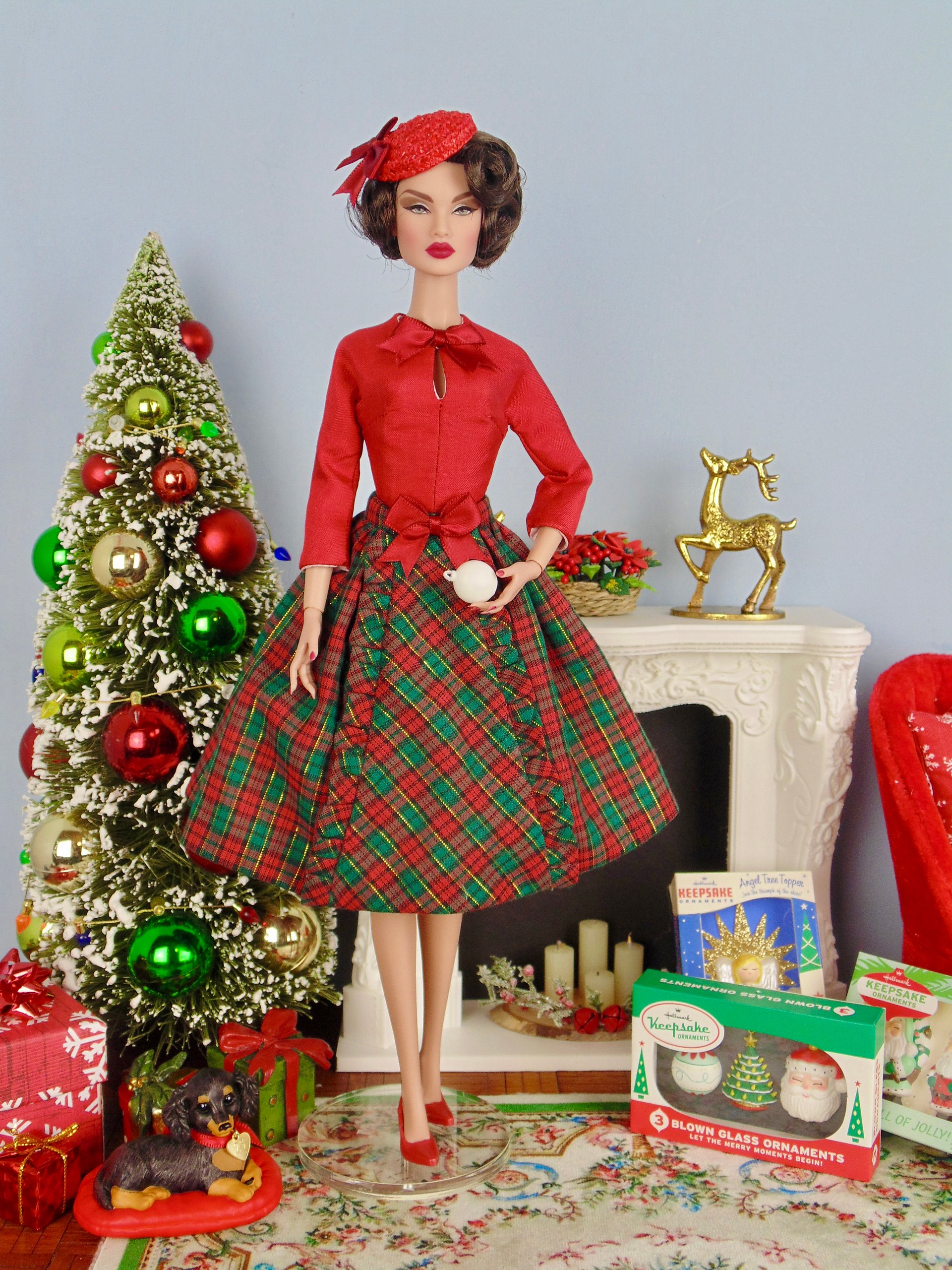 Deck the Halls for 12” fashion dolls product image (8)