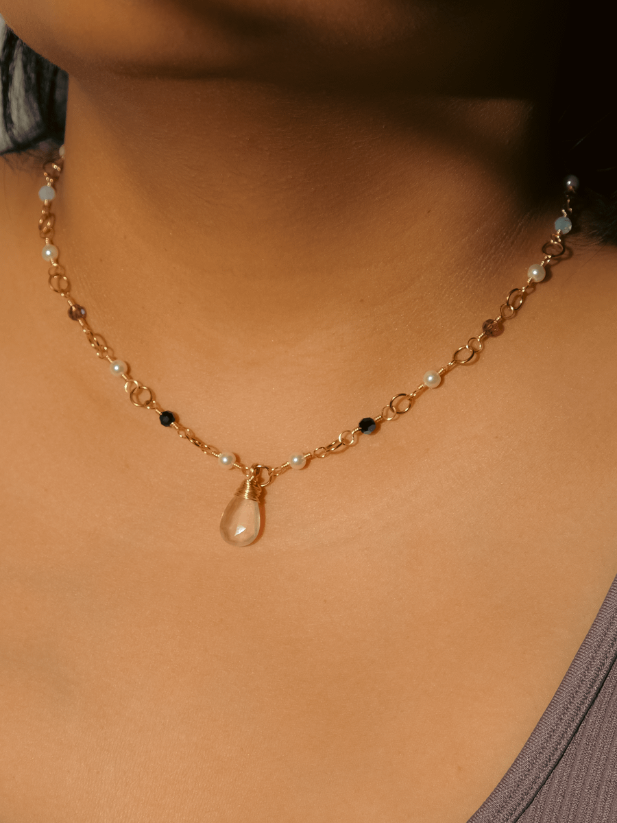 Non binary pride - Rose quartz pendant necklace product image (1)