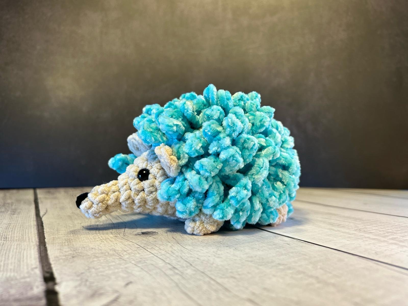 Carmela (porcupine amigurumi) product image (2)