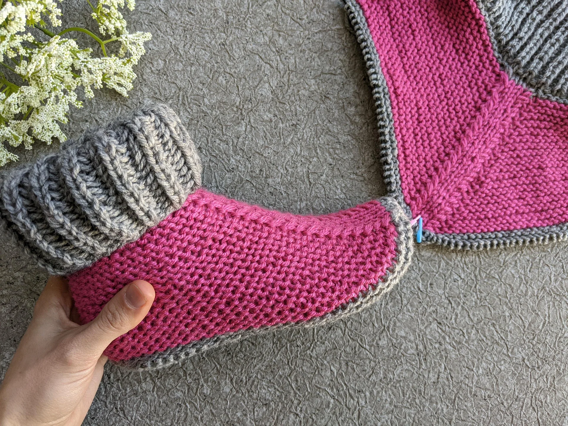 Flat Knit Slipper Socks with Folded Cuff Pattern product image (7)