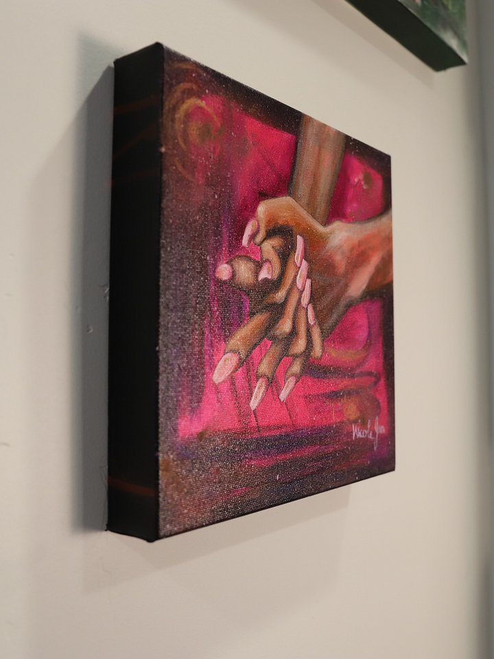 Hands product image (2)