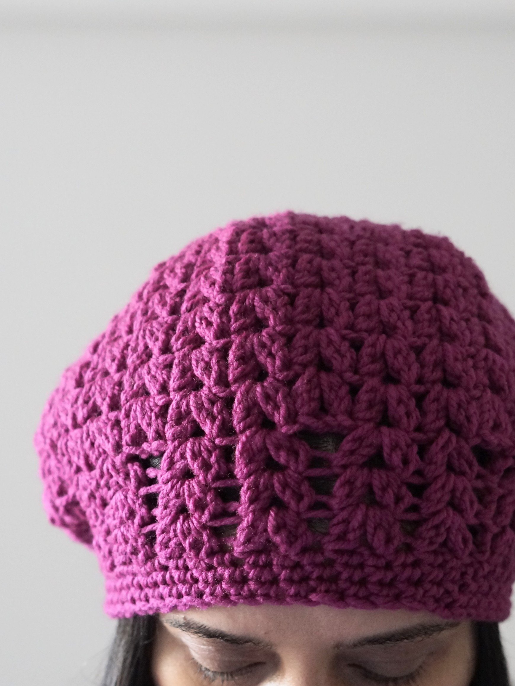 Elegant fall beret crochet pattern product image (1)
