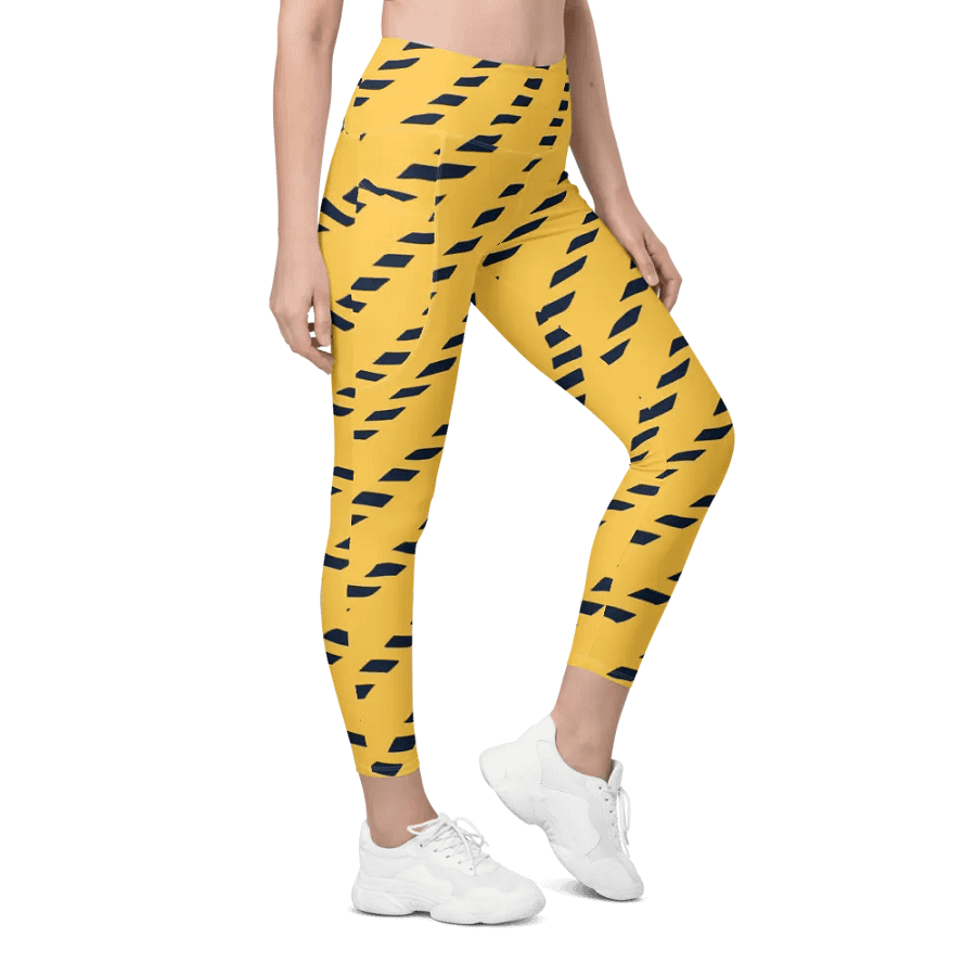 Leggings with Pockets – Lines Seamless Pattern for Ultimate Style & Functionality product image (5)