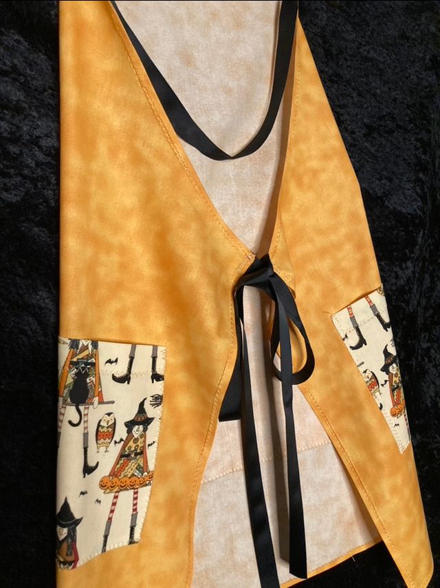 Ragdoll Witch Apron product image (4)