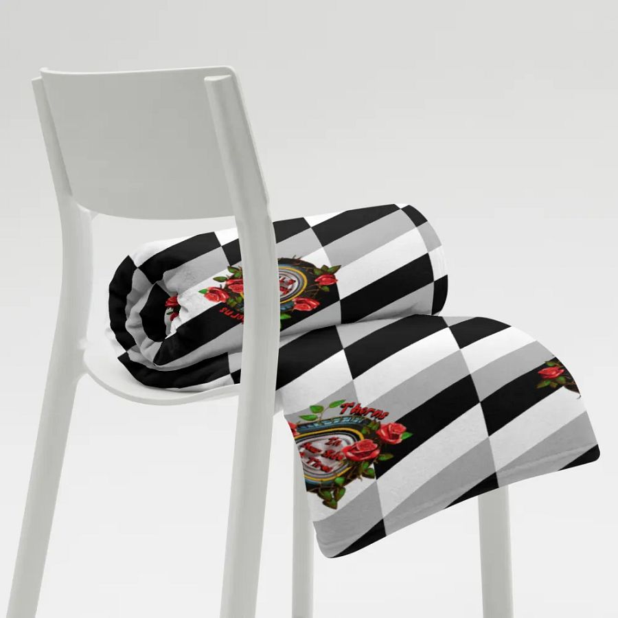 MSLA Thorns Thow Blanket product image (8)