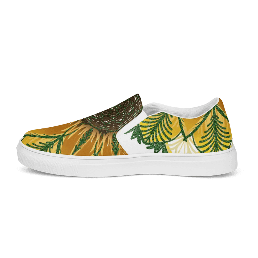 Symmetry Serenity Women's Canvas Shoes product image (10)