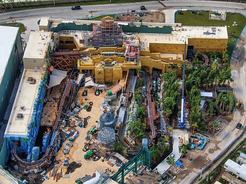 Donkey Kong Country in Epic Universe via @bioreconstruct on X.