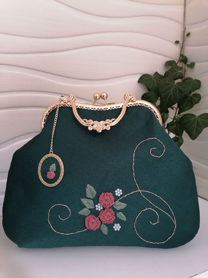 Vintage green handbag #1 product image (1)