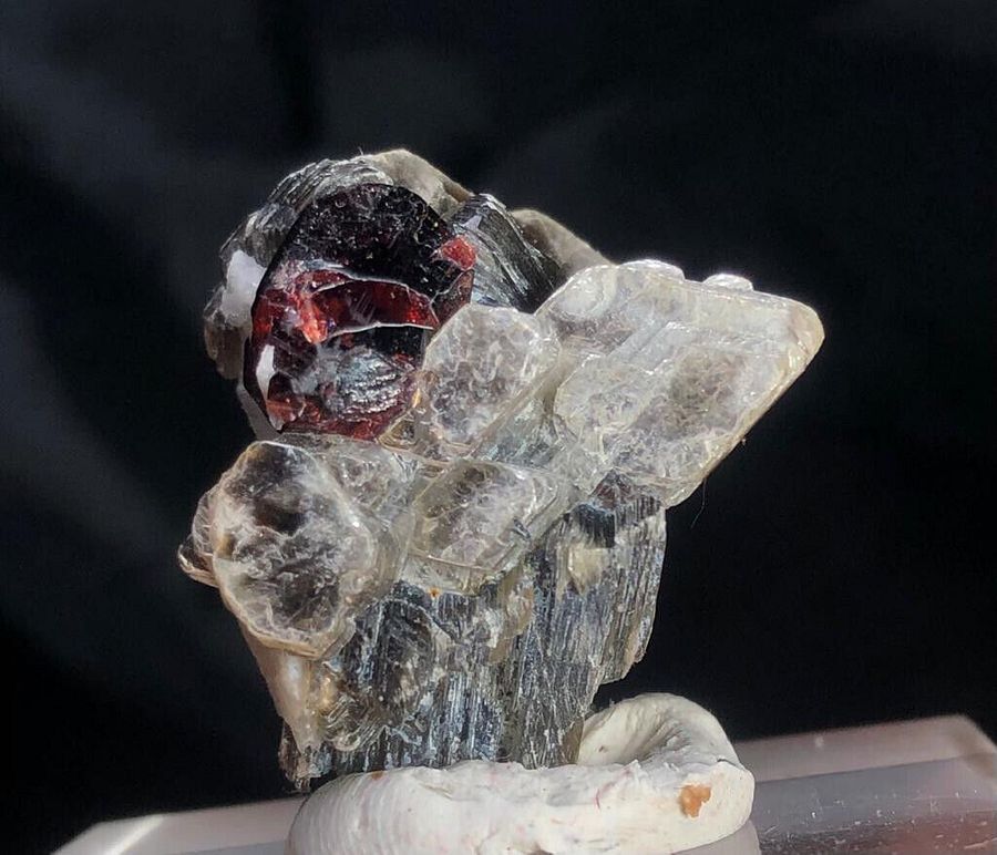 ORANGE SPESSARTINE GARNET WITH MICA & WHITE ALBITE FELDSPARS, 48 GRAM product image (8)