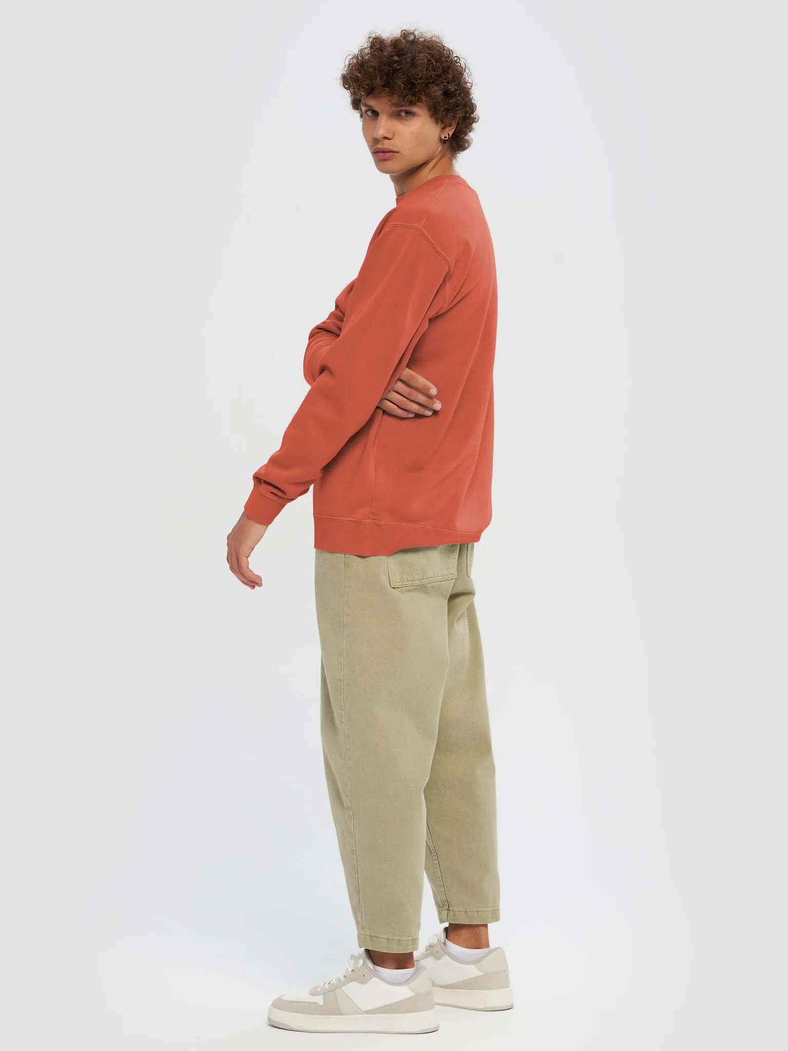 The Title Vintage Film Night Sweatshirt product image (38)