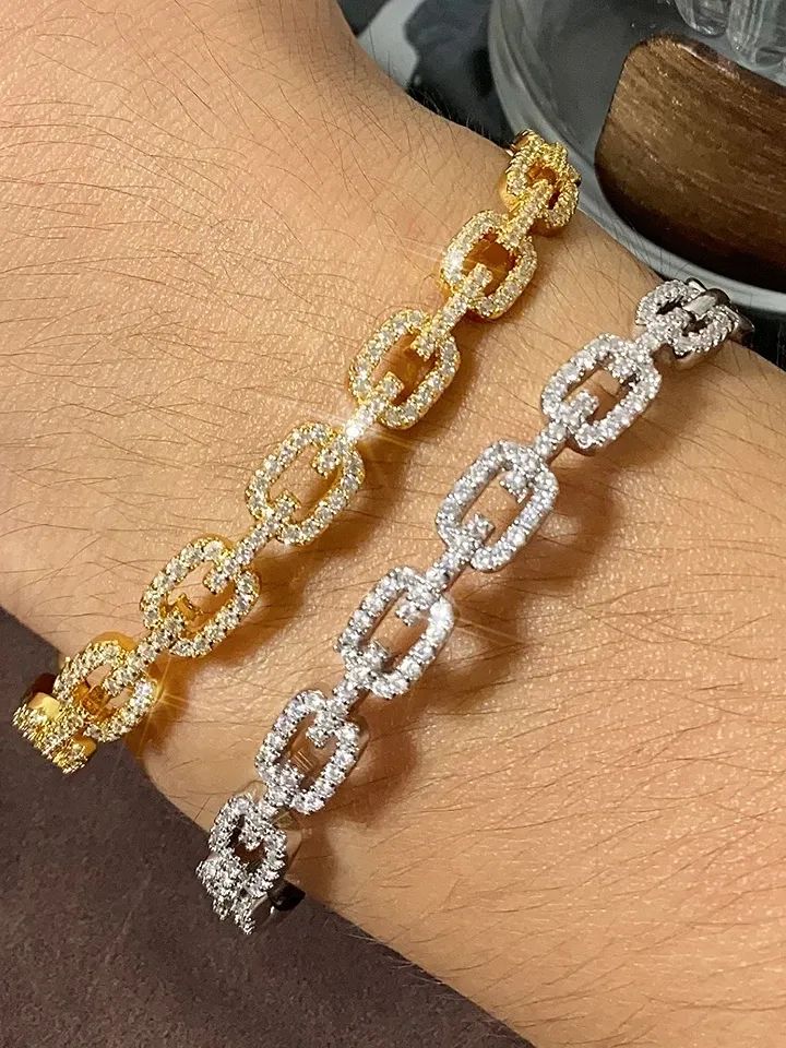 The Eterna Link Bracelet product image (3)