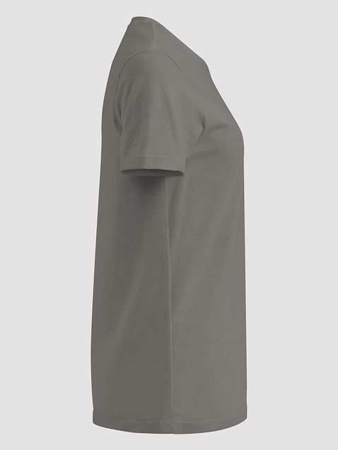 Photo showing Gildan Women's Basic Softstyle T-Shirt 